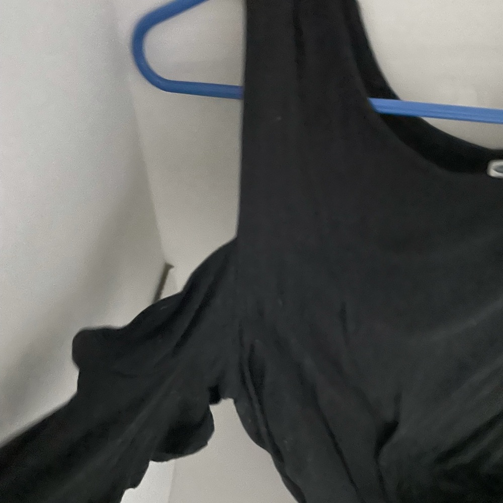Shirt - Picture 3 of 4